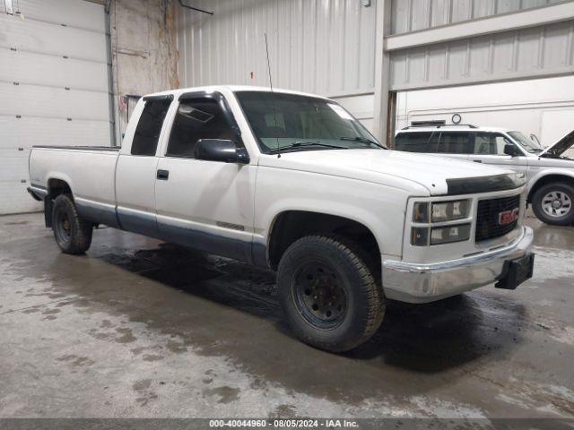  Salvage GMC Sierra 2500