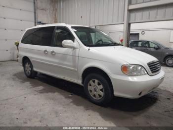  Salvage Kia Sedona