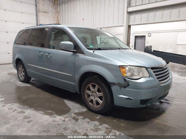  Salvage Chrysler Town & Country