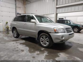  Salvage Toyota Highlander