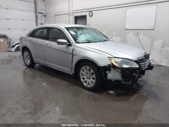  Salvage Chrysler 200