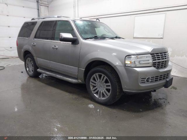  Salvage Lincoln Navigator