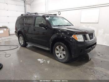  Salvage Nissan Pathfinder