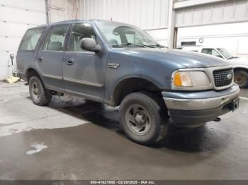  Salvage Ford Expedition