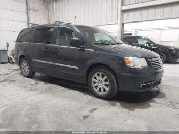  Salvage Chrysler Town & Country