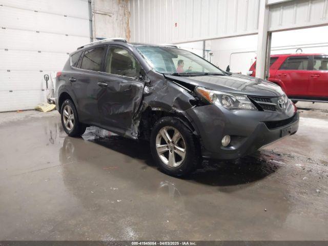  Salvage Toyota RAV4