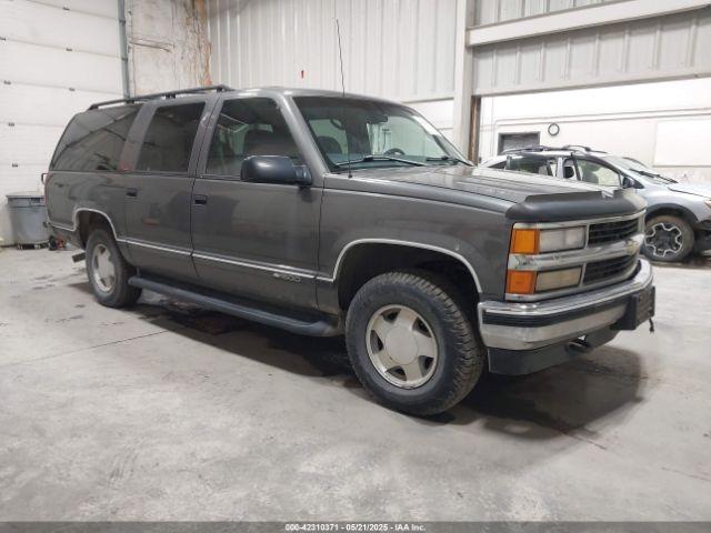  Salvage Chevrolet Suburban 1500