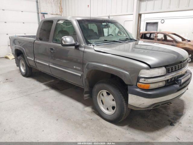  Salvage Chevrolet Silverado 1500