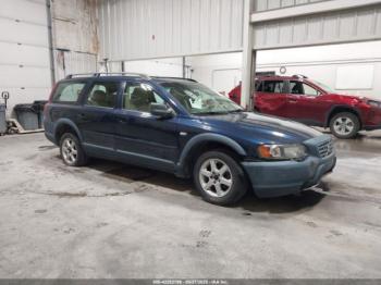  Salvage Volvo V70