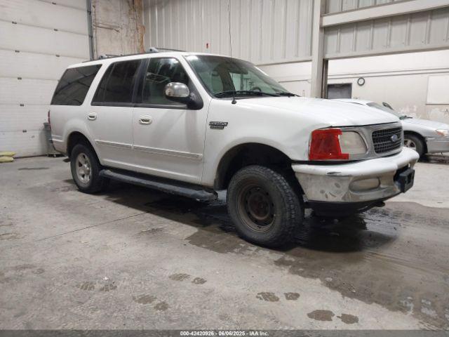  Salvage Ford Expedition