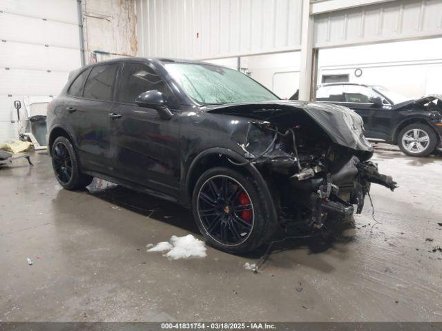  Salvage Porsche Cayenne