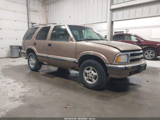  Salvage Chevrolet Blazer