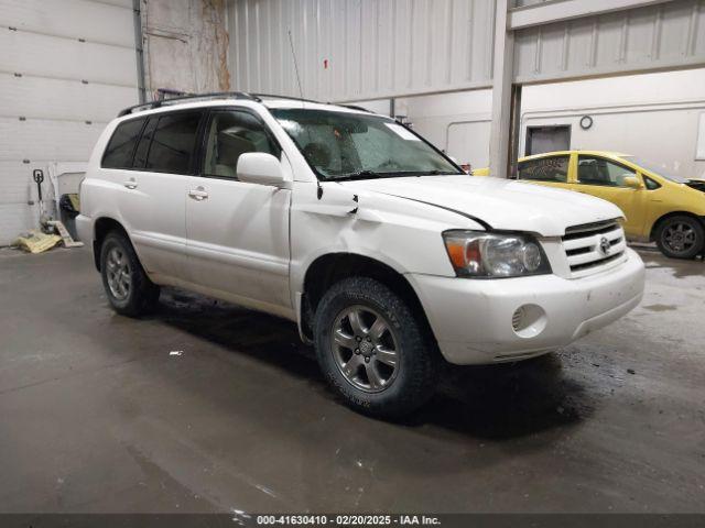  Salvage Toyota Highlander