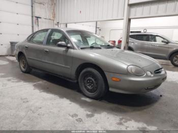  Salvage Ford Taurus