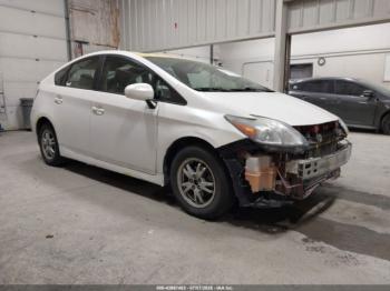  Salvage Toyota Prius
