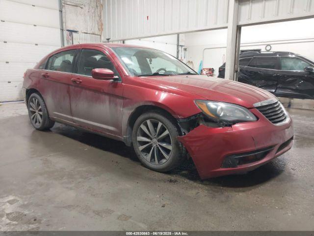  Salvage Chrysler 200