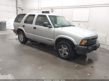  Salvage Chevrolet Blazer