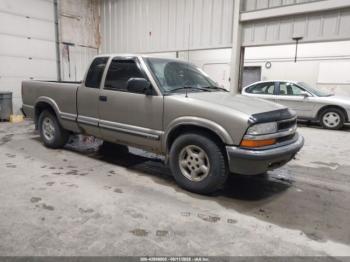  Salvage Chevrolet S-10