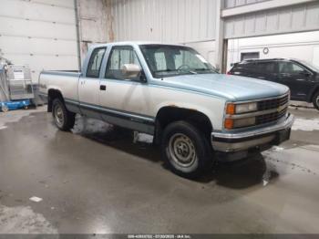  Salvage Chevrolet Gmt