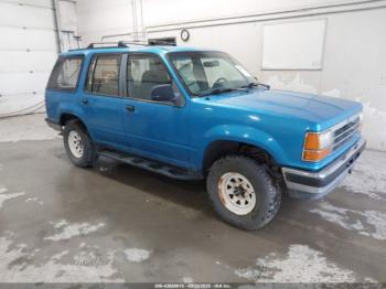  Salvage Ford Explorer