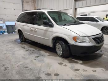  Salvage Chrysler Town & Country
