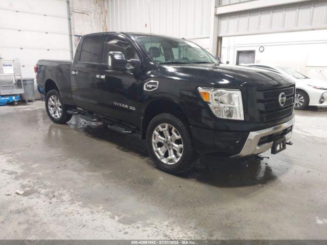  Salvage Nissan Titan