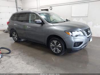  Salvage Nissan Pathfinder