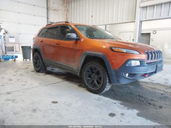  Salvage Jeep Cherokee