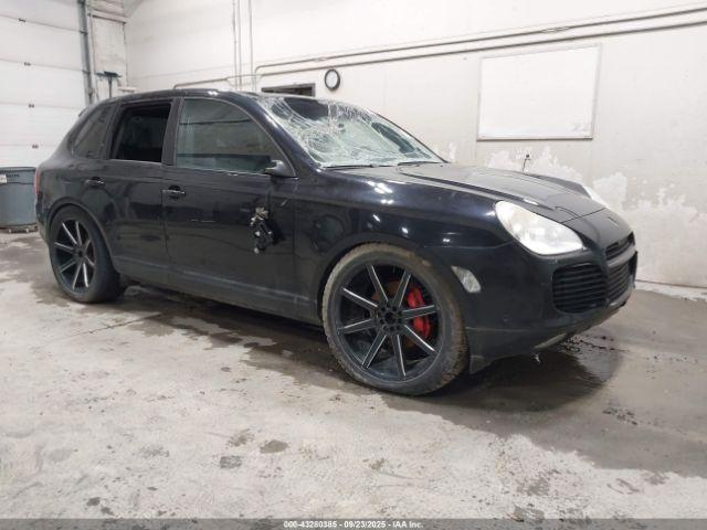  Salvage Porsche Cayenne