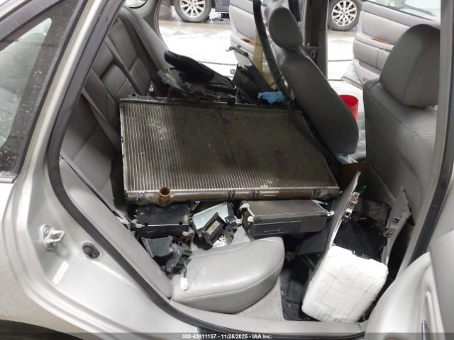 Toyota Avalon Xls Image 11