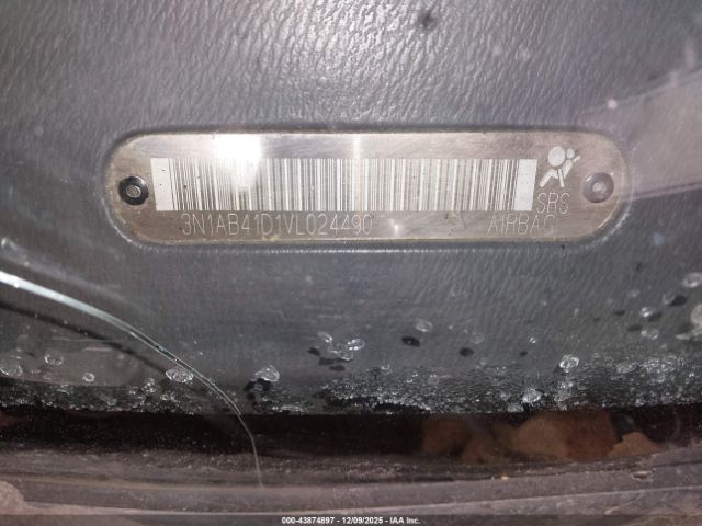 Nissan Sentra Image 6