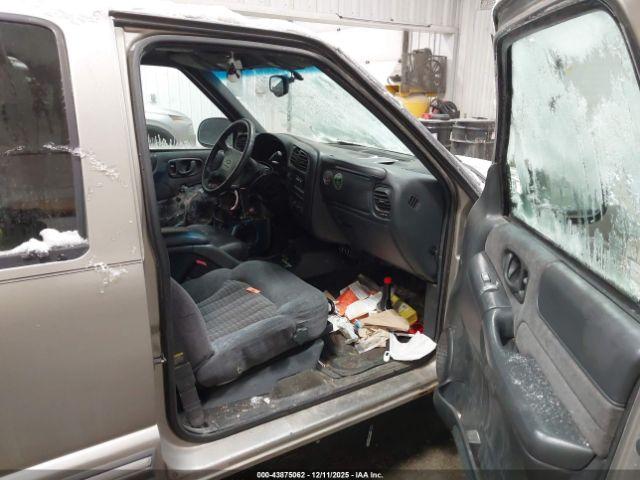 Chevrolet Blazer Ls Image 7