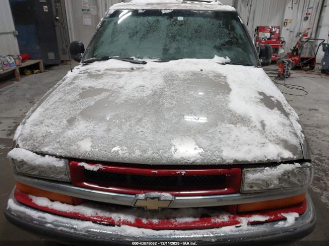 Chevrolet Blazer Ls Image 10