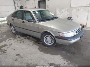  Salvage Saab 900
