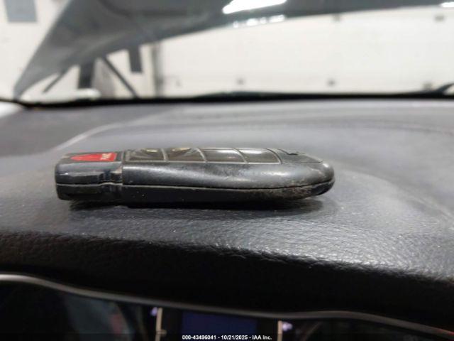 Jeep Cherokee Latitude Fwd Image 12