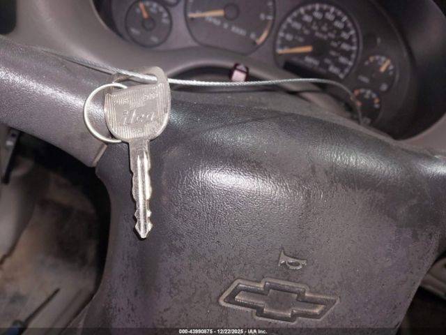 Chevrolet S-10 Image 8