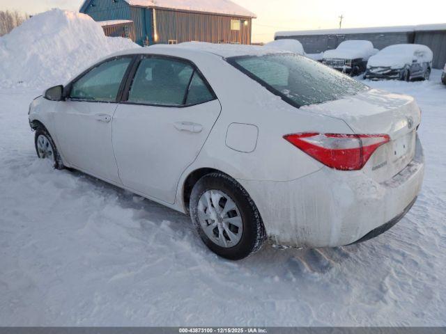 Toyota Corolla L Image 12