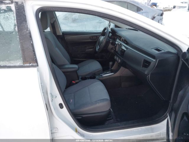 Toyota Corolla L Image 6