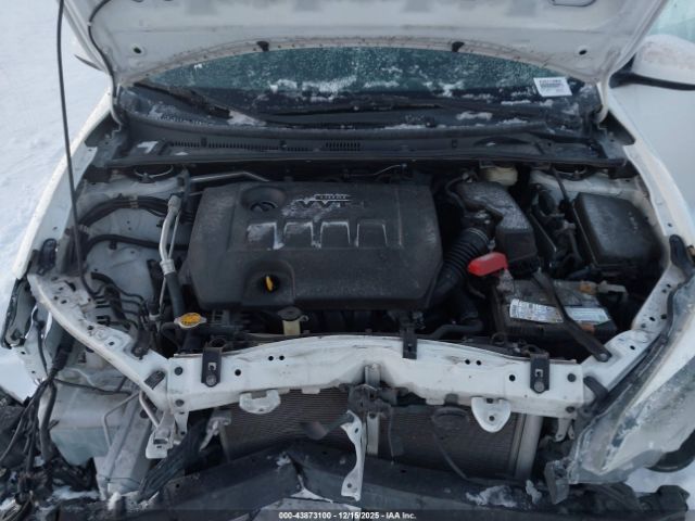 Toyota Corolla L Image 13